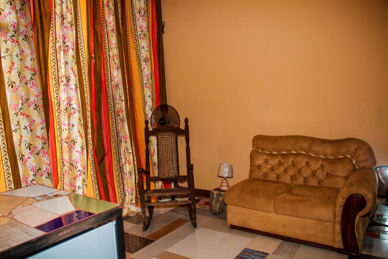 Quinta Mi Tata B&B Sardinal Екстер'єр фото
